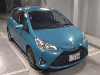 TOYOTA VITZ 2018 Image 1