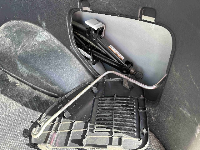 TOYOTA SUCCEED 2018 Image 23