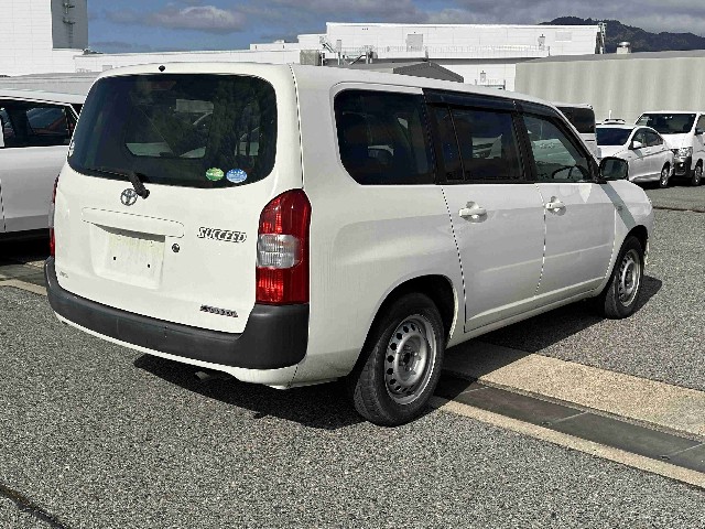 TOYOTA SUCCEED 2018 Image 26