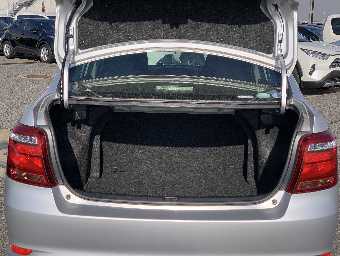 TOYOTA COROLLA AXIO 2018 Image 15