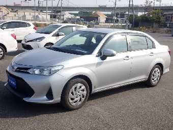 TOYOTA COROLLA AXIO 2018 Image 6