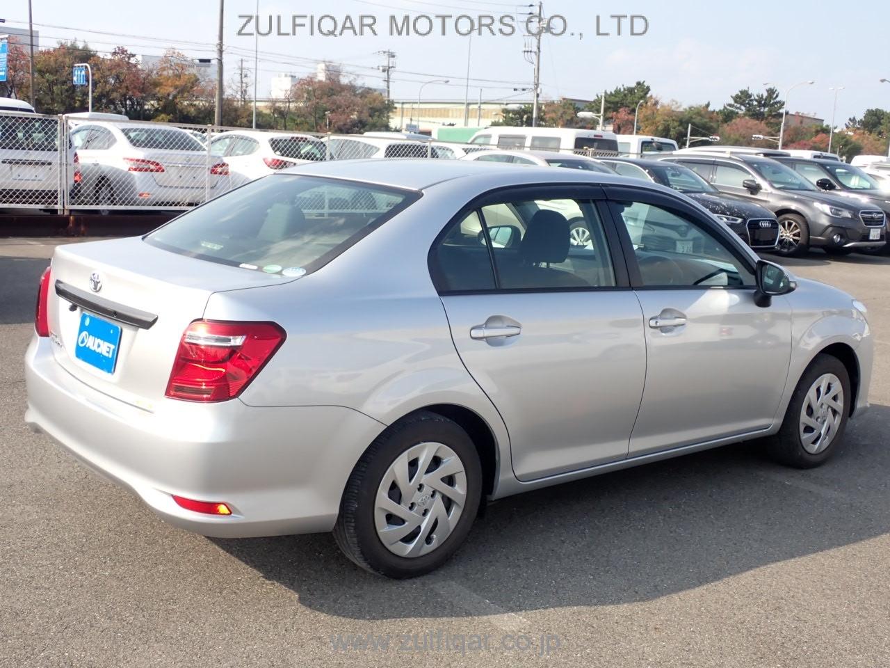 TOYOTA COROLLA AXIO 2018 Image 8