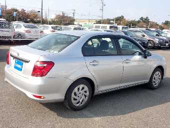 TOYOTA COROLLA AXIO 2018 Image 8