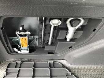 NISSAN NV150 AD 2018 Image 12