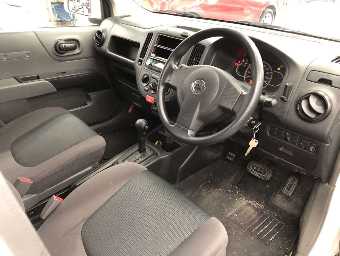 NISSAN NV150 AD 2018 Image 5