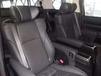 TOYOTA ALPHARD 2021 Image 7