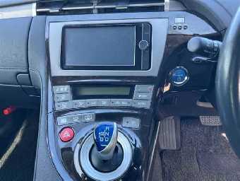 TOYOTA PRIUS PHV 2014 Image 6