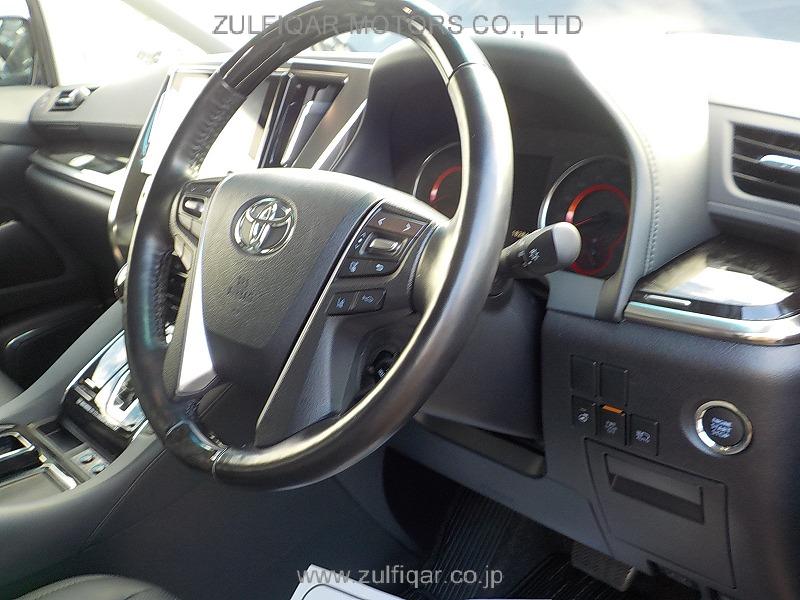 TOYOTA ALPHARD 2021 Image 12
