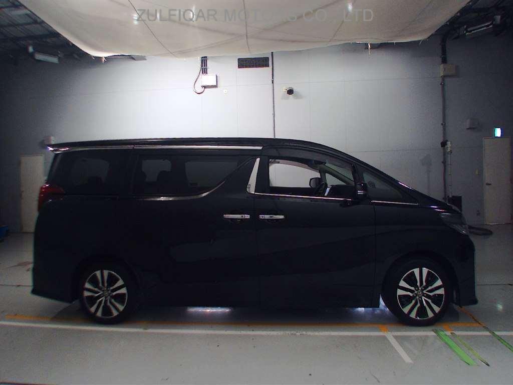TOYOTA ALPHARD 2021 Image 3