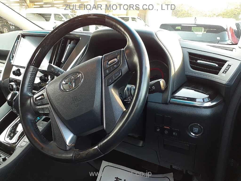 TOYOTA ALPHARD 2021 Image 7