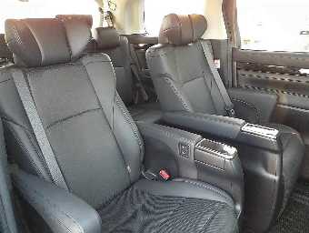 TOYOTA ALPHARD 2021 Image 9