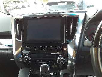 TOYOTA ALPHARD 2021 Image 10