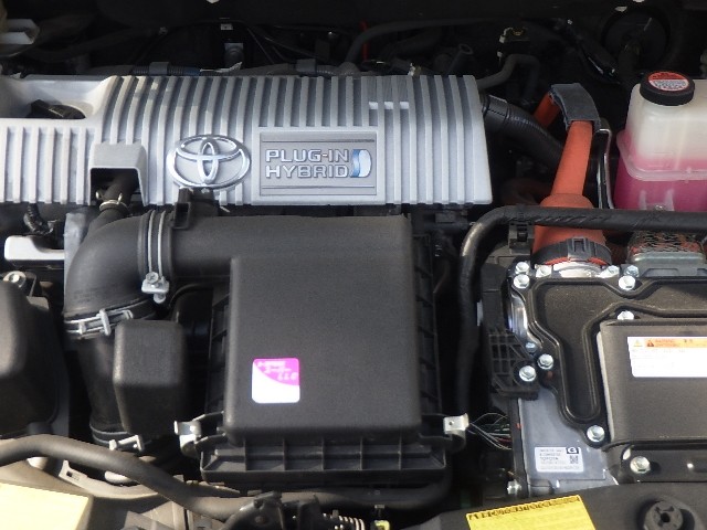 TOYOTA PRIUS PHV 2014 Image 21