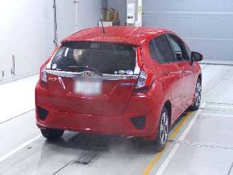 HONDA FIT HYBRID 2015 Image 2