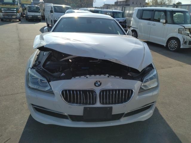 BMW 6 SERIES 2012 Image 21