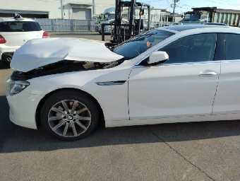 BMW 6 SERIES 2012 Image 16