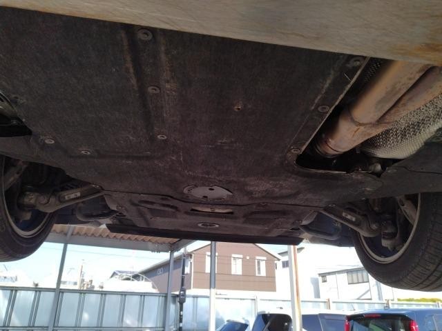 BMW 6 SERIES 2012 Image 30