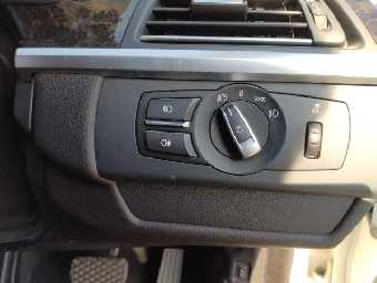 BMW 6 SERIES 2012 Image 29
