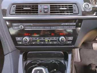 BMW 6 SERIES 2012 Image 31