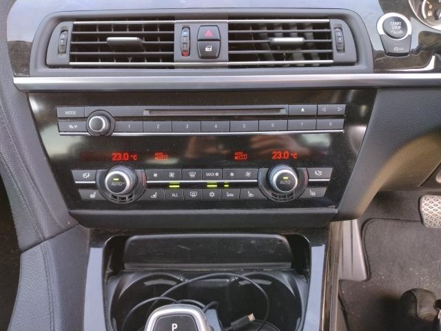 BMW 6 SERIES 2012 Image 37