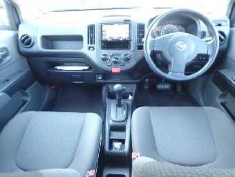 NISSAN NV150 AD 2018 Image 5