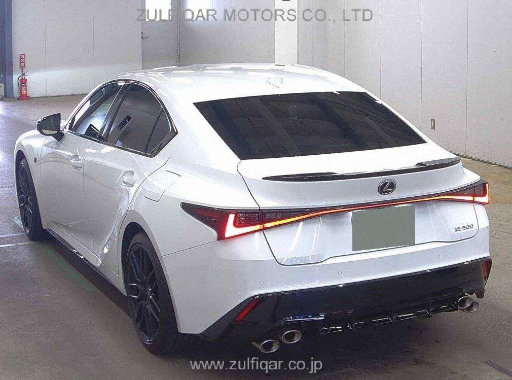 LEXUS IS 2022 Image 2