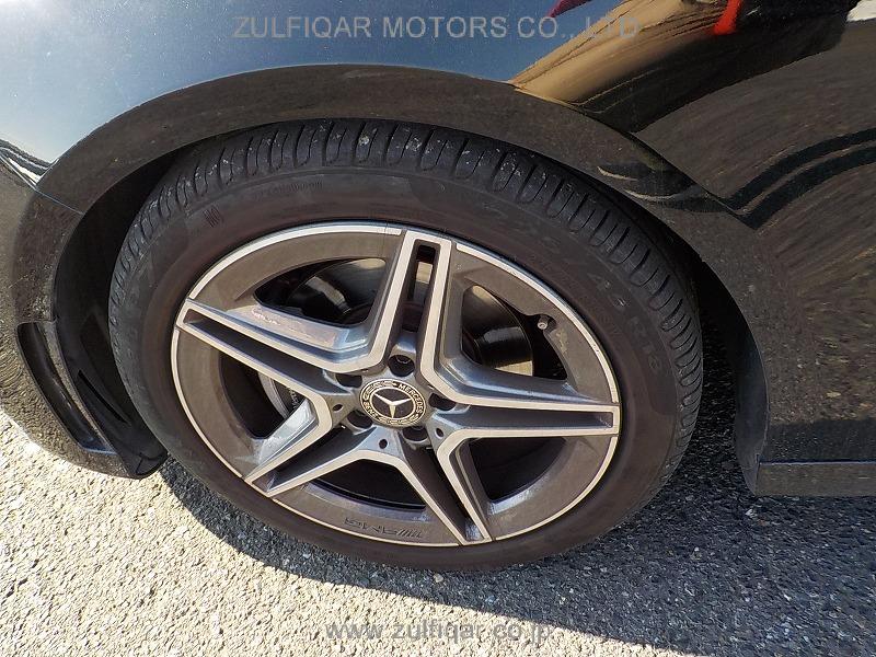 MERCEDES BENZ A CLASS 2021 Image 25