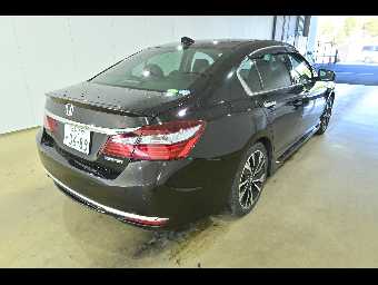 HONDA ACCORD HYBRID 2018 Image 2