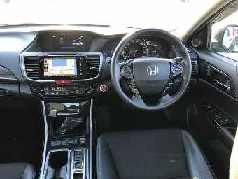 HONDA ACCORD HYBRID 2018 Image 12