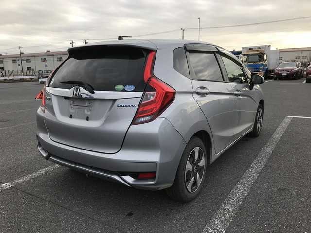 HONDA FIT HYBRID 2018 Image 24