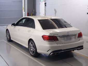 MERCEDES BENZ E CLASS 2014 Image 6
