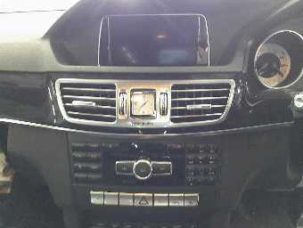 MERCEDES BENZ E CLASS 2014 Image 10