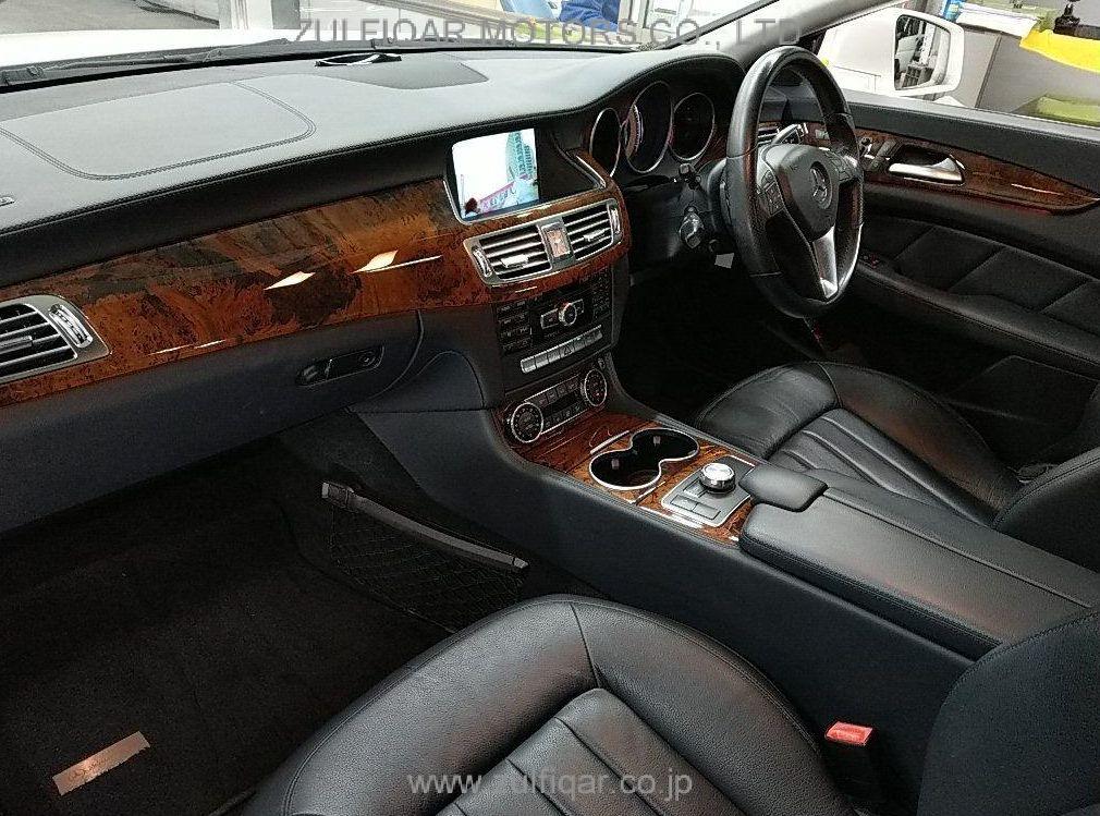 MERCEDES BENZ CLS CLASS 2011 Image 3