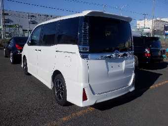 TOYOTA VOXY 2021 Image 23