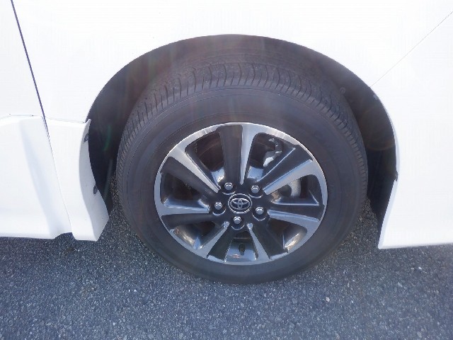 TOYOTA VOXY 2021 Image 32