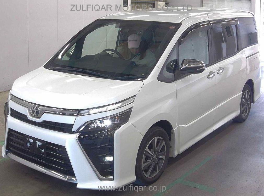 TOYOTA VOXY 2021 Image 4