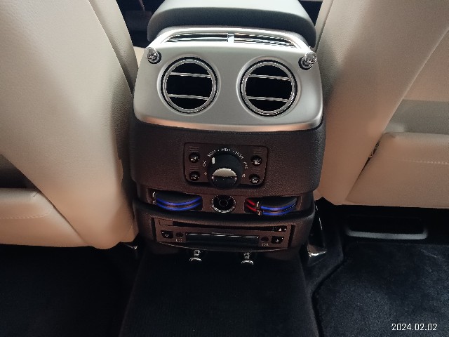 ROLLS ROYCE GHOST 2011 Image 39