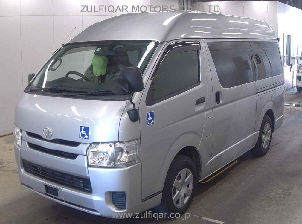 TOYOTA HIACE 2018 Image 4