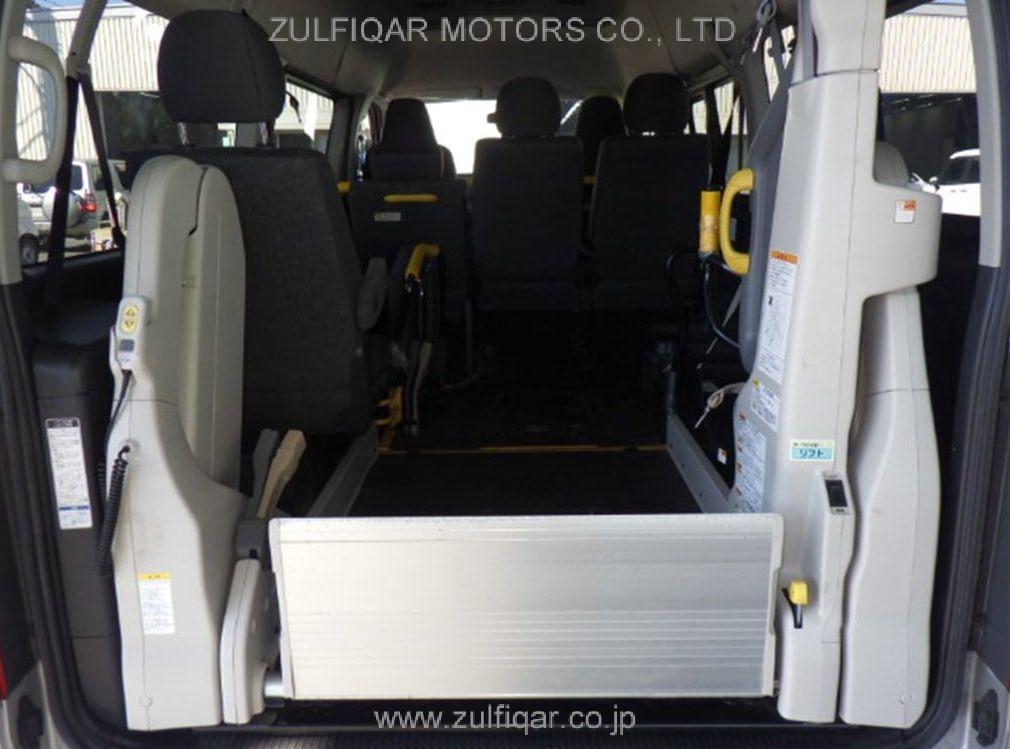 TOYOTA HIACE 2018 Image 6