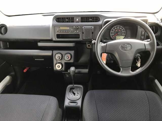 TOYOTA PROBOX 2018 Image 25