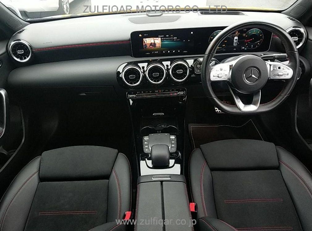 MERCEDES BENZ A CLASS 2021 Image 3