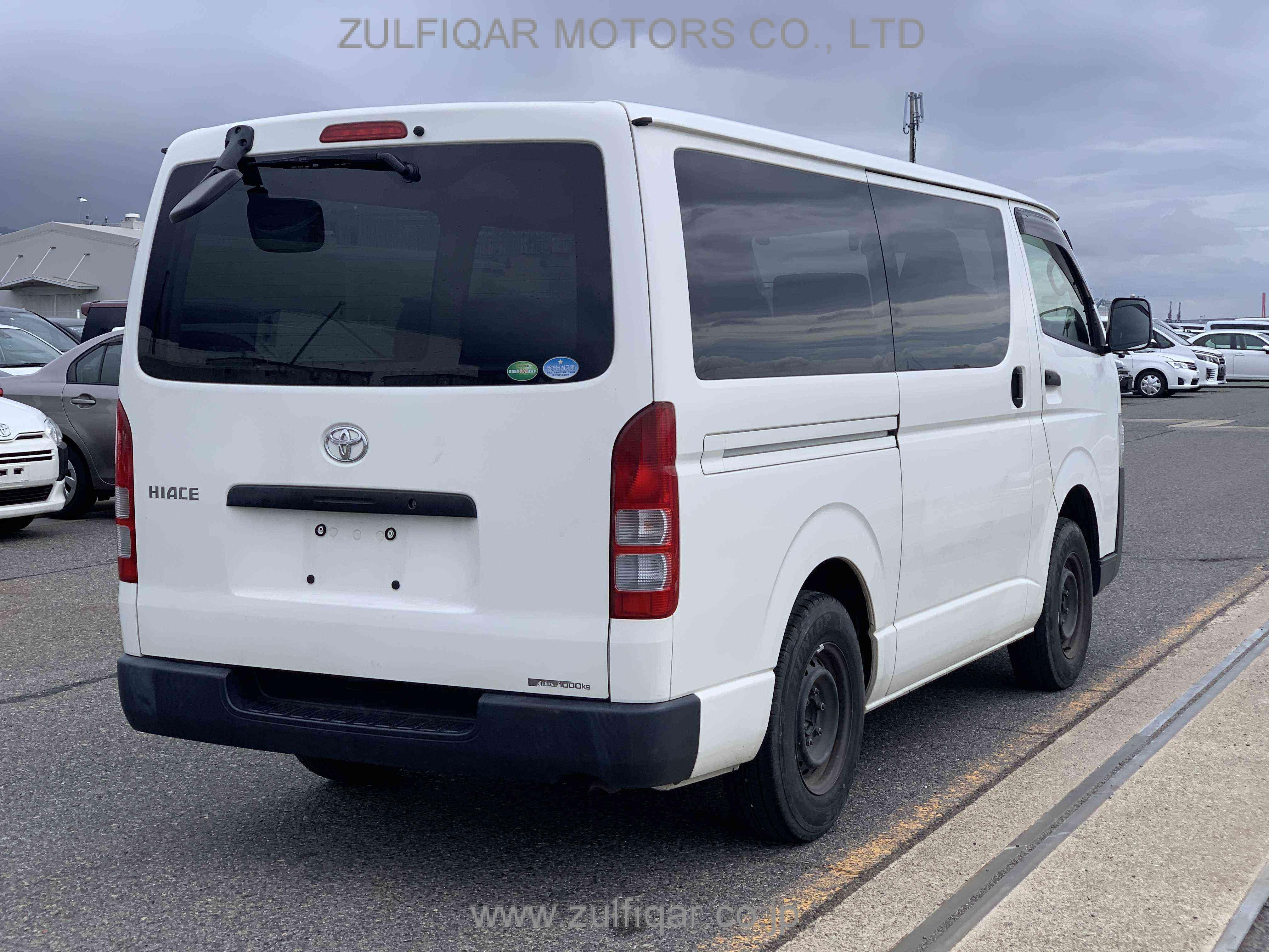 TOYOTA HIACE 2018 Image 20