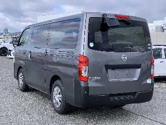 NISSAN NV350 CARAVAN 2019 Image 4