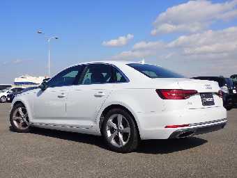 AUDI A4 AVANT 2019 Image 2