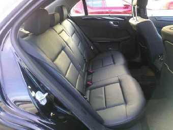 MERCEDES BENZ E CLASS 2011 Image 9