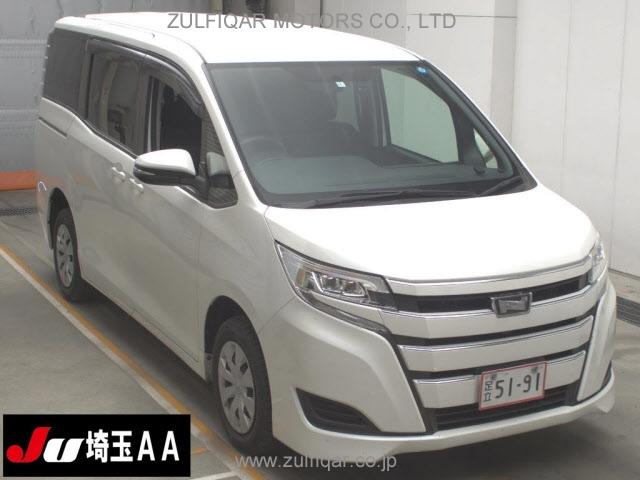 TOYOTA NOAH 2018 Image 1