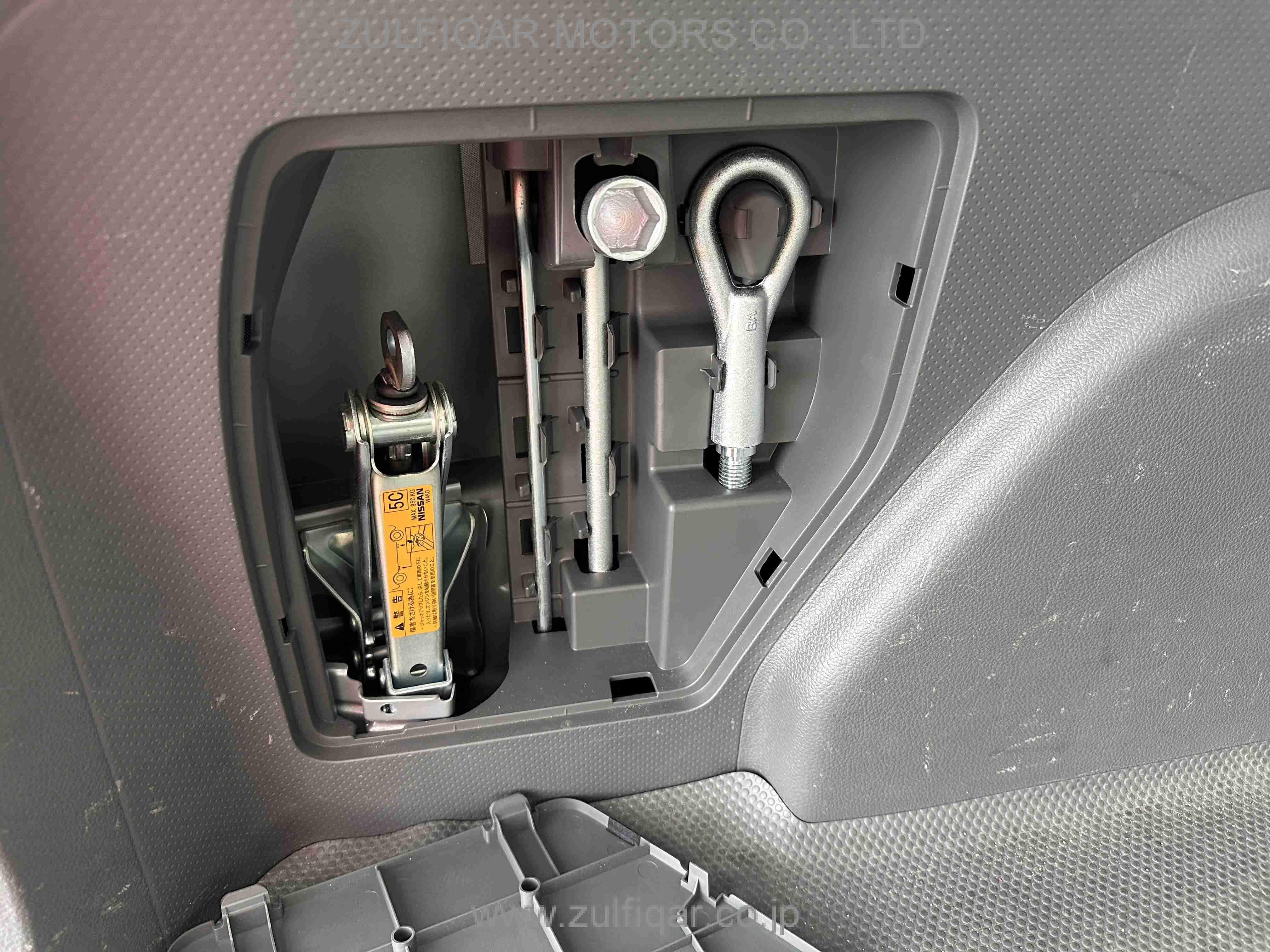 NISSAN NV150 AD 2018 Image 11