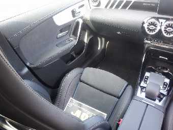 MERCEDES BENZ A CLASS 2020 Image 22