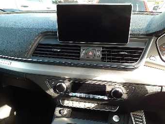 AUDI Q5 2019 Image 10