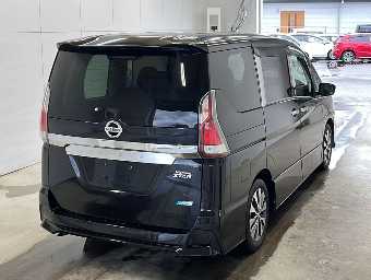 NISSAN SERENA 2017 Image 2